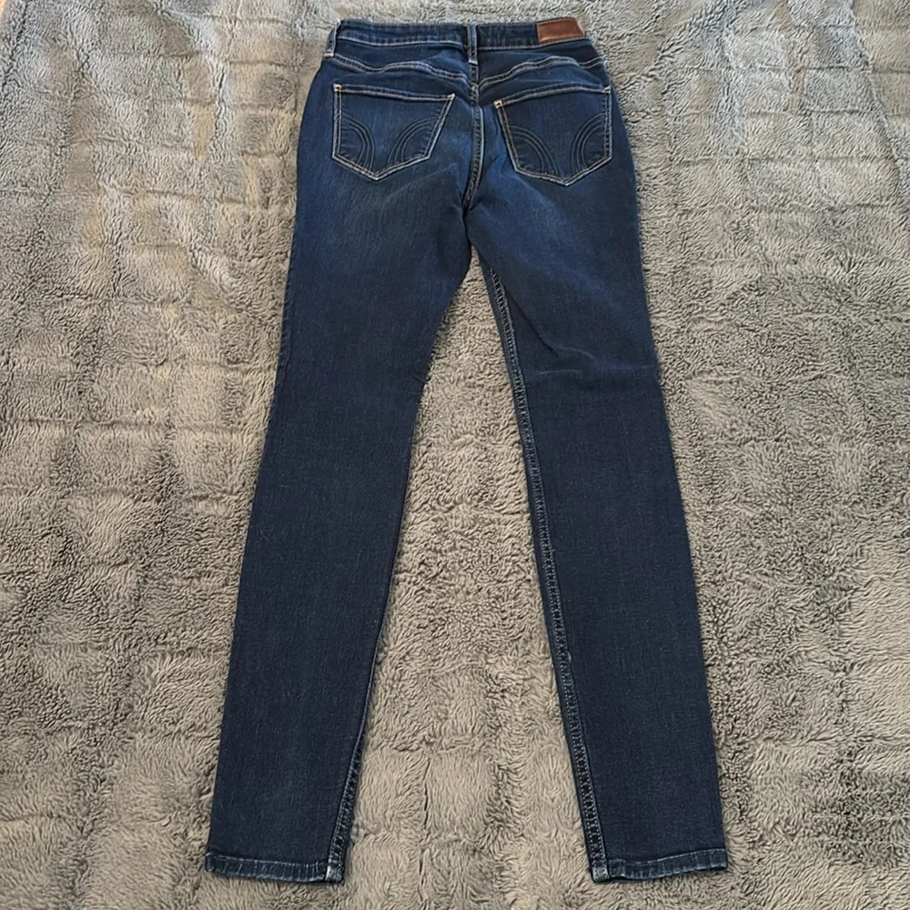 Hollister ultra high-rise super skinny jeans - Picture 5 of 6